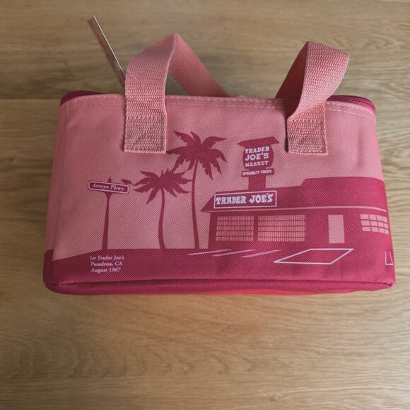 TRADER JOE's 2025 Mini Insulated Reusable Tote Bag, Peach - Picture 5 of 16